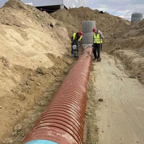 2025 Páty Hello Parks PT5 ( szennyvíz és csapadékvíz csatornák építése) ipari résfolyóka kivitelezése (4) 2025 Páty Hello Parks PT5 ( szennyvíz és csapadékvíz csatornák építése) ipari résfolyóka kivitelezése (4)